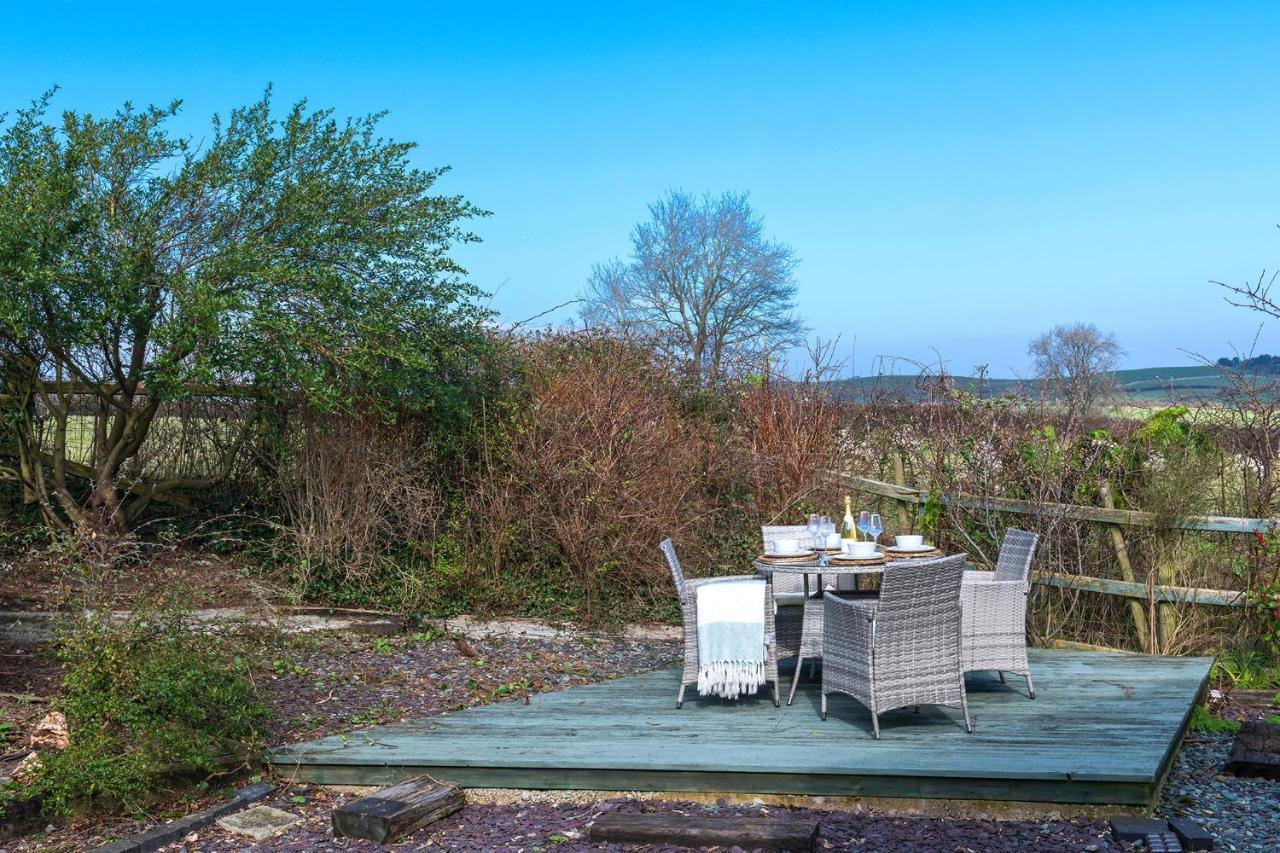 Beautiful Countryside Cottage On The North Wales Coast Abergele Exteriör bild